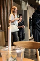 Bianca Censori - Starbucks Coffee Shop in Milan 10/07/2023
