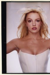 Britney Spears - Photo Shoot 2003 (MS)