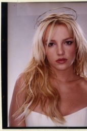 Britney Spears - Photo Shoot 2003 (MS)
