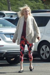Carla Ferrigno - Exiting a Marshalls Store in LA 10/13/2023