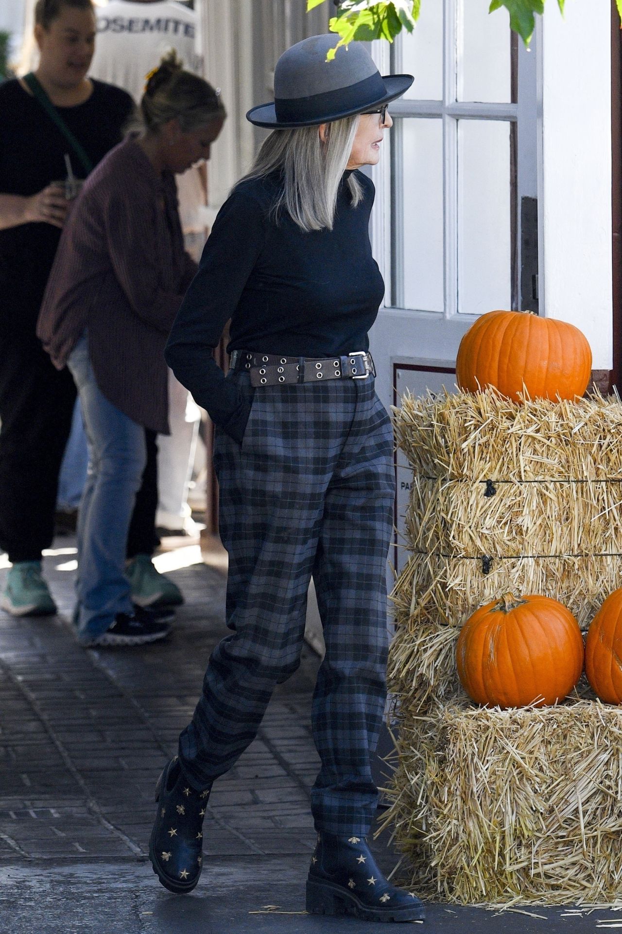 Diane Keaton at the Brentwood Country Mart 10/22/2023 • CelebMafia