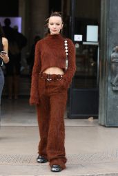 Diane Rouxel – Rabanne Show at Paris Fashion Week 09/28/2023
