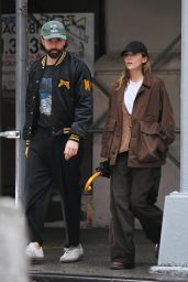 Elizabeth Olsen and Her Husband Robbie Arnett in New York 10/20/2023