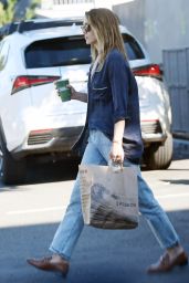 Elizabeth Olsen - Shopping for Food at Erewhon Market in Los Angeles 10/16/2023