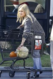 Hilary Duff at a Grocery Store in Los Angeles 10/07/2023