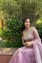 Janhvi Kapoor 10/22/2023