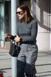 Jennifer Garner - Out in Los Angeles 10/17/2023