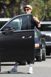 Jennifer Garner - Out in Santa Monica 10/12/2023