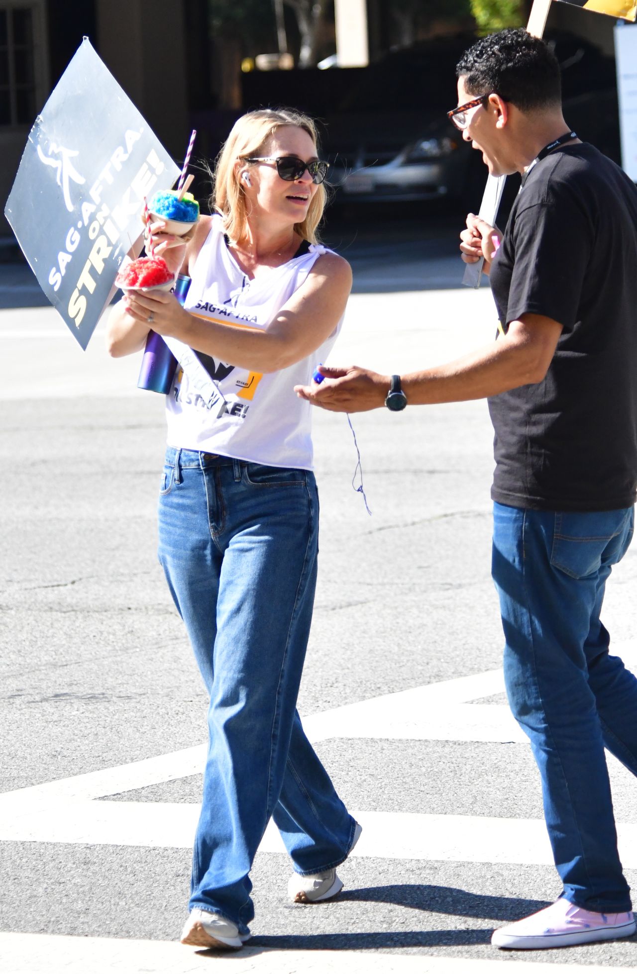 Jeri Ryan - SAG/AFTRA Strike Picket Lines in Front of Warner Bros