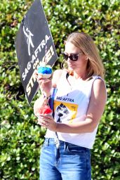 Jeri Ryan - SAG/AFTRA Strike Picket Lines in Front of Warner Bros Studios in Burbank 10/17/2023