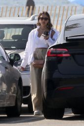 Jessica Alba - Out in Los Angeles 10/03/2023