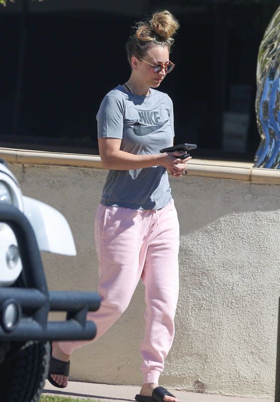 Kaley Cuoco - Out in Westlake Village 10/09/2023