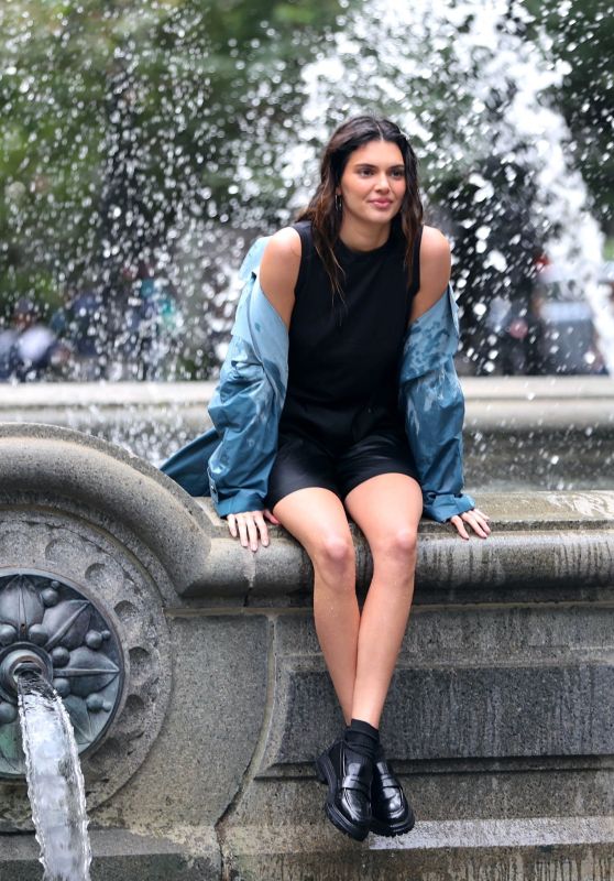 Kendall Jenner - Calvin Klein Photo Shoot in New York 10/08/2023