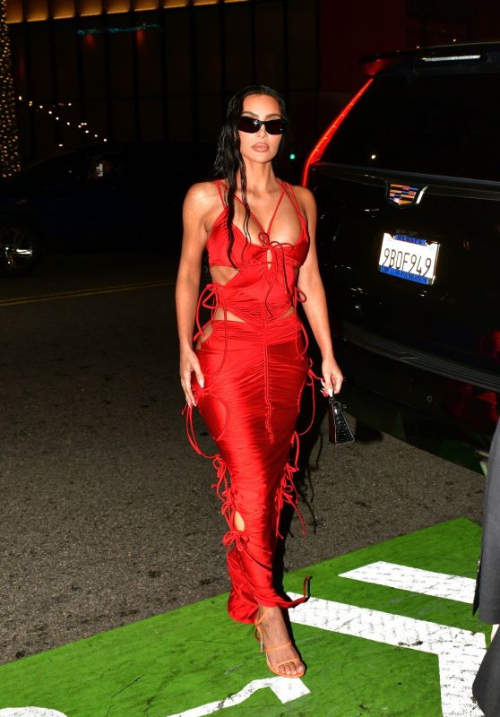 Kim Kardashian - Arrives at Her Birthday Celebration at Funke in Beverly Hills 10/20/2023