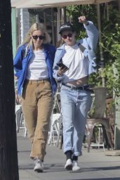 Kristen Stewart - Out in Los Feliz 10/02/2023