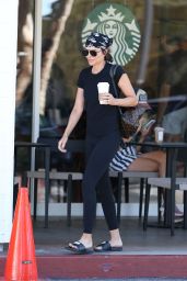 Lisa Rinna Makeup-free in an All-black Attireat the Beverly Glen Center in LA 10/16/2023
