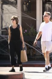 Lisa Rinna With Her Husband Harry Hamlin at Sweet Butter Kitchen in Sherman Oaks 10/15/2023