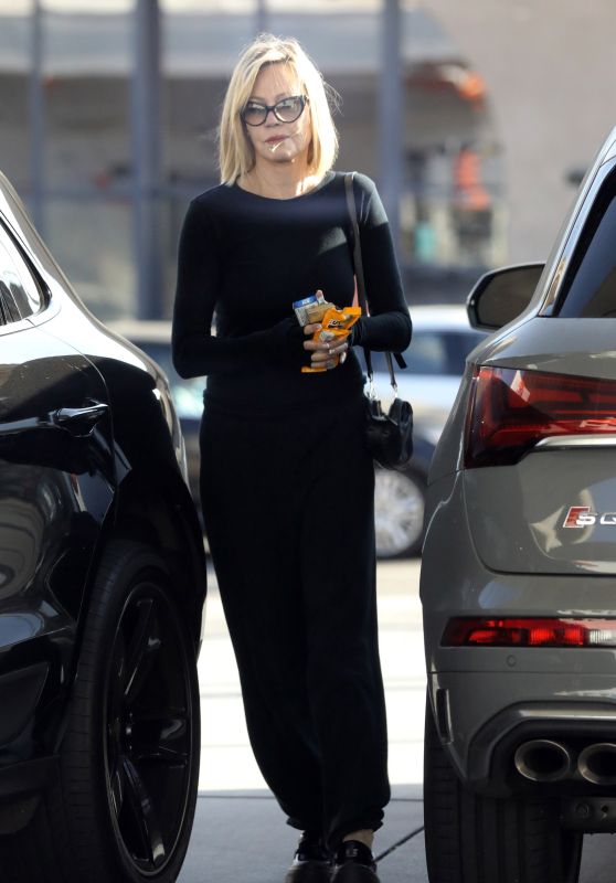 Melanie Griffith Showing Her New Hair Style - Beverly Hills 10/27/2023