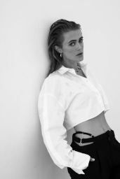 Melissa Roxburgh - Gregorio Campos Photo Shoot October 2023 • CelebMafia