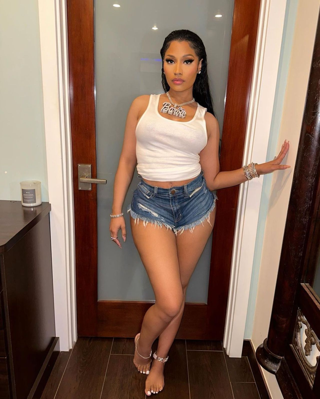 https://celebmafia.com/wp-content/uploads/2023/10/nicki-minaj-10-30-2023-4.jpg