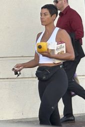 Nicole Murphy - Grocery Shopping in Beverly Hills 10/05/2023
