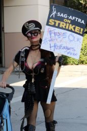 Phoebe Price - SAG-AFTRA Strike at Warner Brothers Studio in Los Angeles 10/24/2023