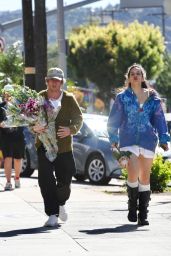 Rosalía With Actor Jeremy Allen White Shopping in LA 10/30/2023