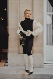 Sabrina Carpenter - Schiaparelli Fashion Show in Paris 09/28/2023