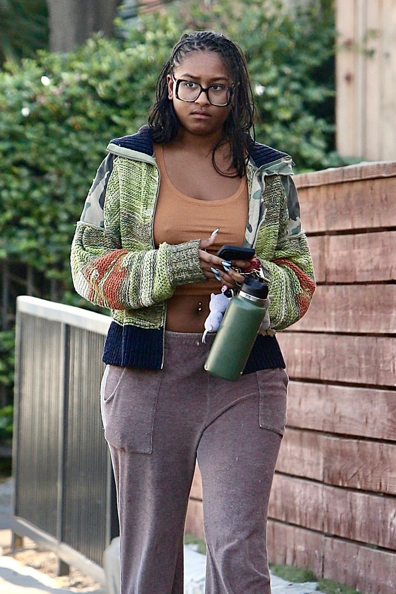 Sasha Obama - Out in Los Feliz 10/11/2023 • CelebMafia