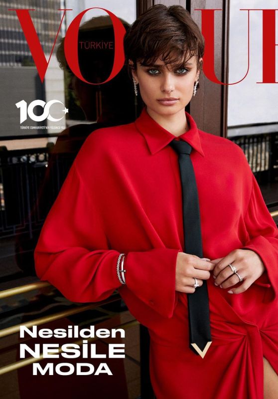 Taylor Hill - Vogue Turkey October 2023 Cover