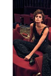 Taylor Hill - Vogue Turkey October 2023 Photos (part II)