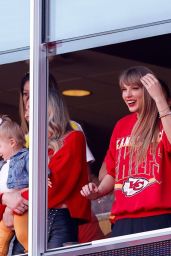 Taylor Swift - Los Angeles Chargers vs. Kansas City Chiefs in Kansas City 10/22/2023