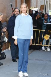 Uma Thurman at The View in New York 10/23/2023