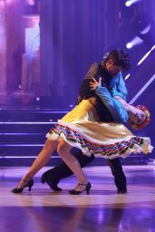 Xochitl Gomez - "Dancing with the Stars" S32E4 "Disney100 Night" 10/17/2023