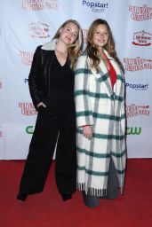 Alyson Aly Michalka and Amanda AJ Michalka – 91st Hollywood Christmas Parade in Los Angeles 11/26/2023
