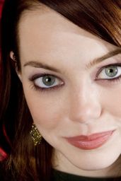Emma Stone - Photo Shoot for Los Angeles Times 09/12/2010