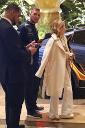 Geri Halliwell - Arrives back At Her Hotel in Las Vegas 11/17/2023