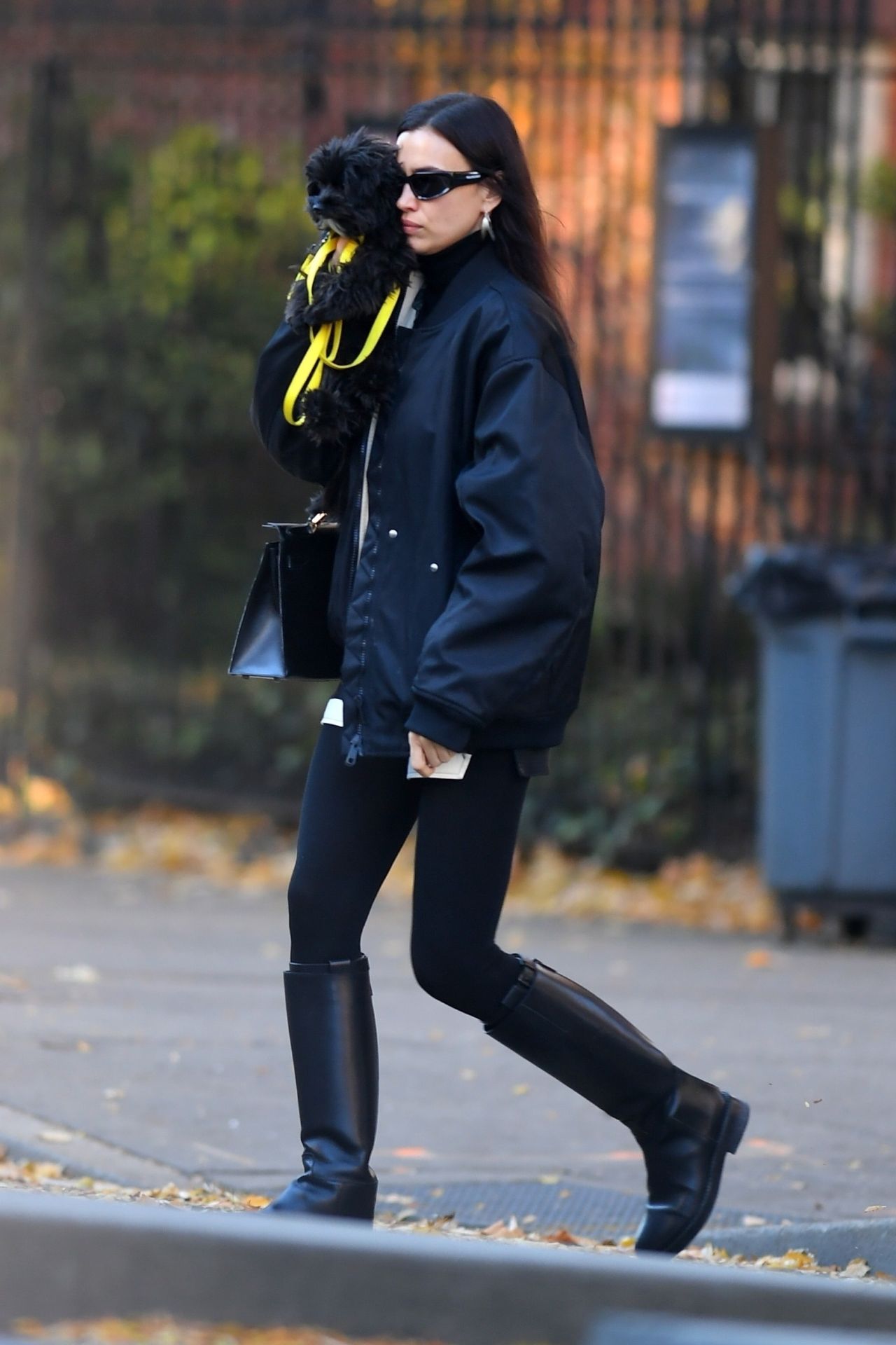 Irina Shayk Autumn Street Style - New York City 11/20/2023 • CelebMafia