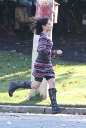 Jenna Ortega - Filming Sprinting Scene in Boston 11/16/2023