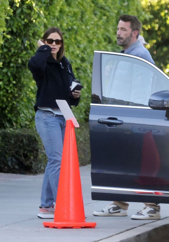 Jennifer Garner and Ben Affleck - Los Angeles 11/09/2023