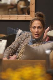 Jennifer Lopez - Shopping in Los Angeles 11/25/2023