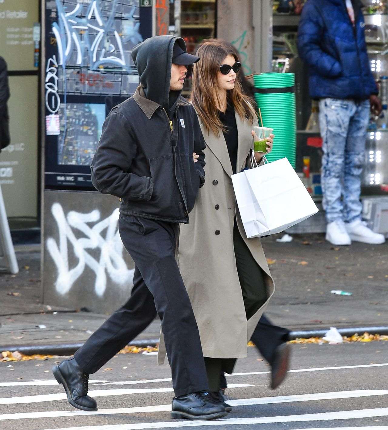 Kaia Gerber and Austin Butler - Out in New York City 11/18/2023 ...