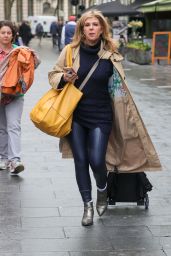 Kate Garraway Wearing Blue Leggings and Silver Shoes in London 11/09/2023
