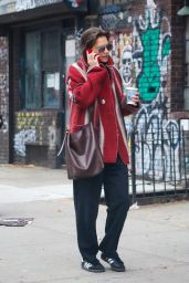 Katie Holmes in Comfy Outfit in New York City 10/31/2023