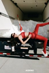 Kendall Jenner - Jacquemus Guirlande Holiday 2023 Collection