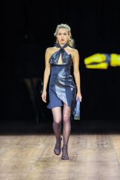 Lila Moss - Coperni Show at Paris Fashion Week 03/03/2023