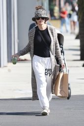 Lisa Rinna at Community Goods Cafe in Los Angeles 11/25/2023