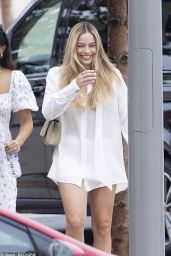 Margot Robbie - Out in Perth 11/06/2023