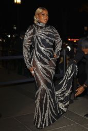Mary J. Blige – Arrives at the 2023 CFDA Fashion Awards in NYC 11/06/2023