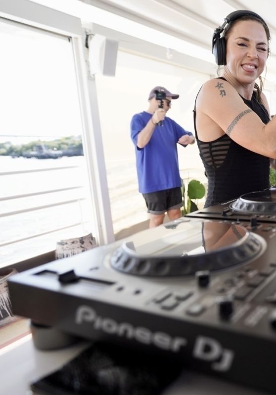 Mel C - DJ Set Aboard a Boat in Brisbane 11/12/2023